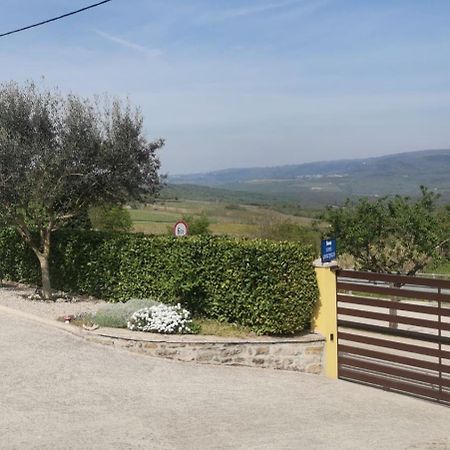 Soba Gracijela Hotel Motovun Luaran gambar