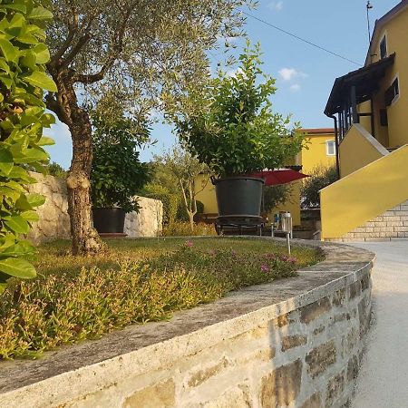 Soba Gracijela Hotel Motovun Luaran gambar
